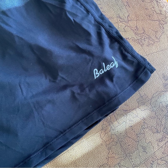 BALEAF, skort, sport skirt with mesh material shorts attached, size M, black - Picture 3 of 9